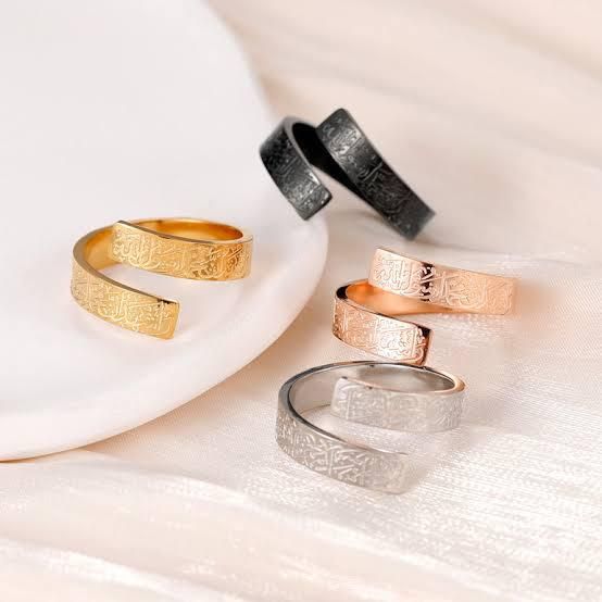 Big Offer! π Pack of 3 Islamic Jewelry β Ayat ul Kursi Bracelet, Bar Necklace & Ring β¨ Gift Set for Him & Her